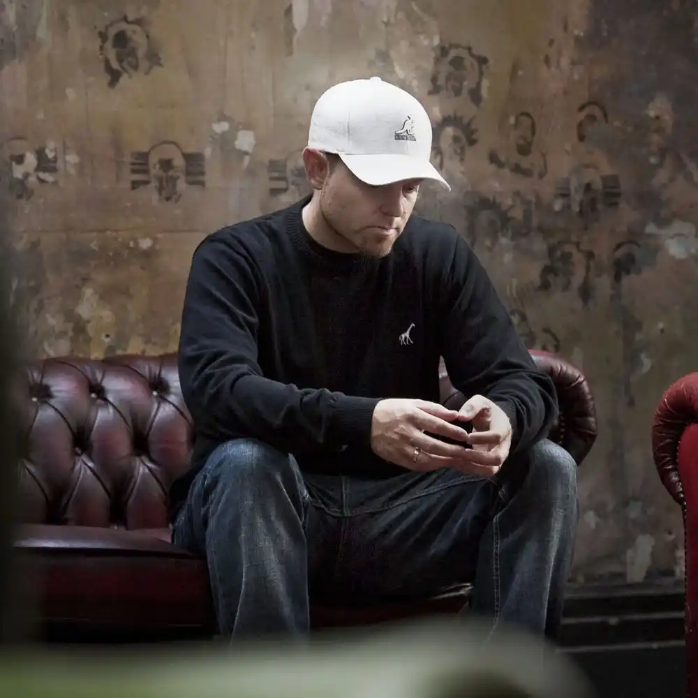 DJ Shadow