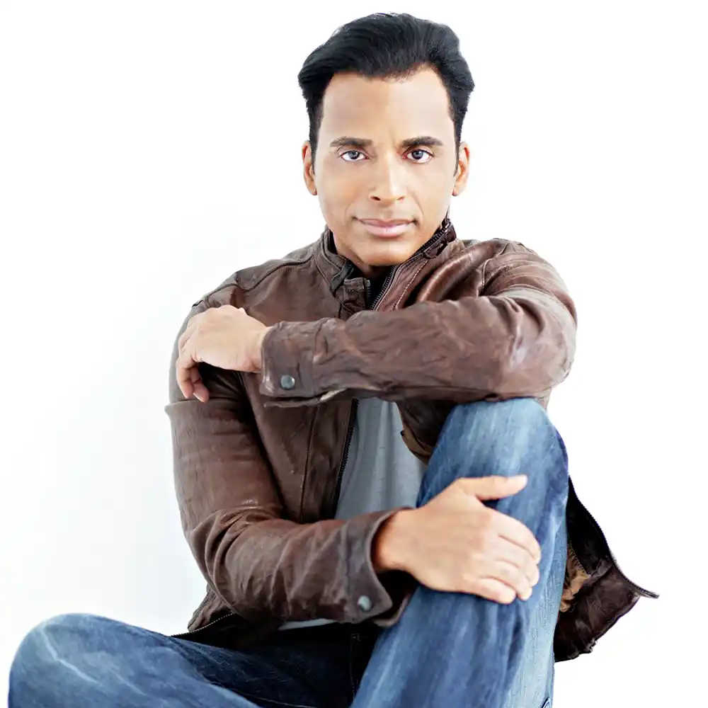 Jon Secada