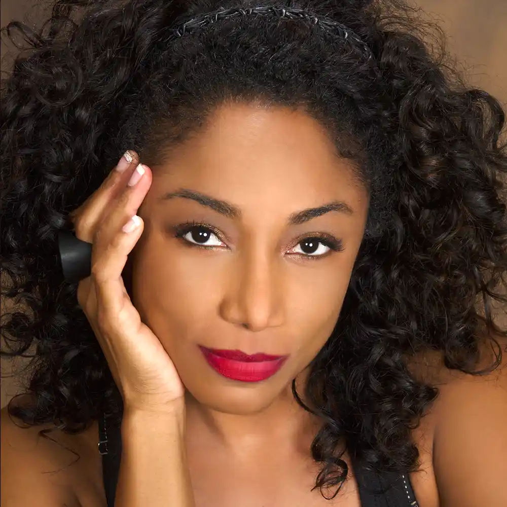 Karyn White