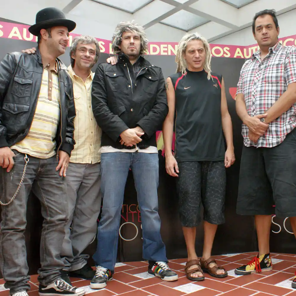 Los Auténticos Decadentes