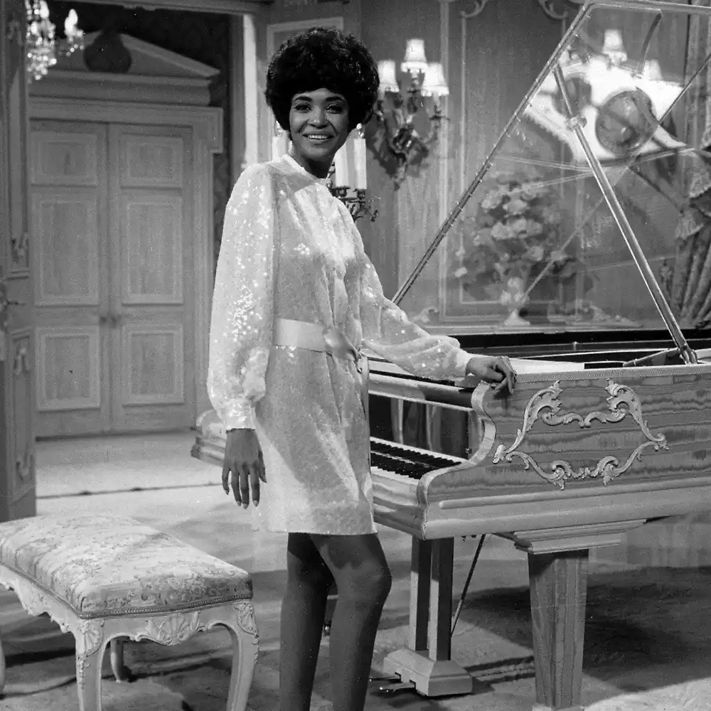 Nancy Wilson
